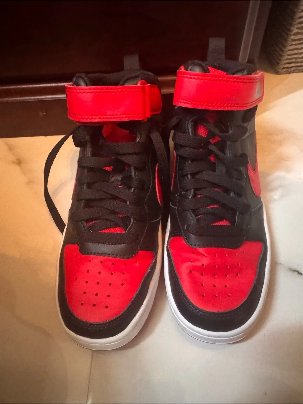 Nike Kids Mid-Top Sneakers in Black and Red